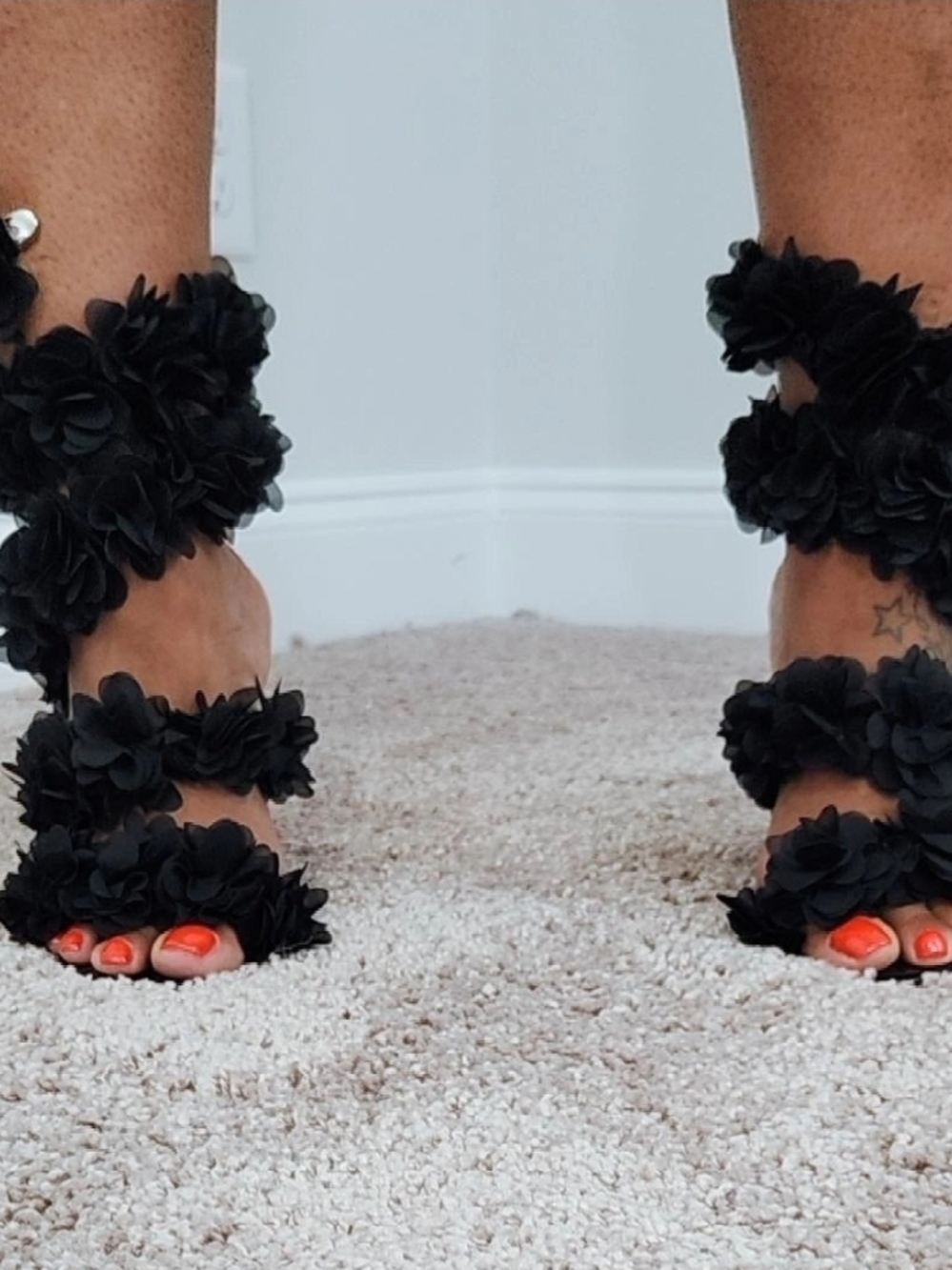Black Floral Strap Stiletto Heels for Women - Picture 2 of 3
